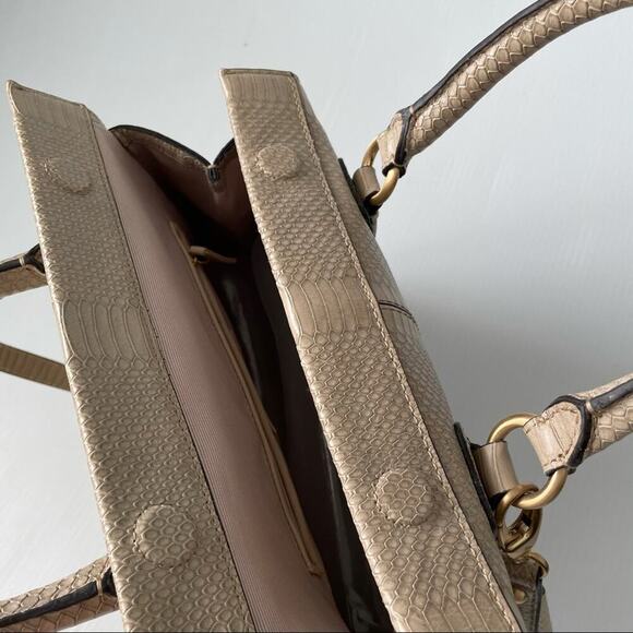 Talbots leather satchel purse magnetic closure w/ embossed snakeskin pattern - Picture 3 of 15